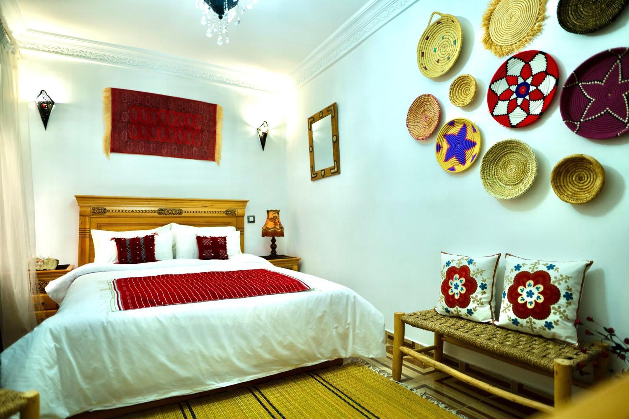Dar Ayoub - Entire House Near Palais Marchan - Updated 2024 Tangier Bagian luar foto
